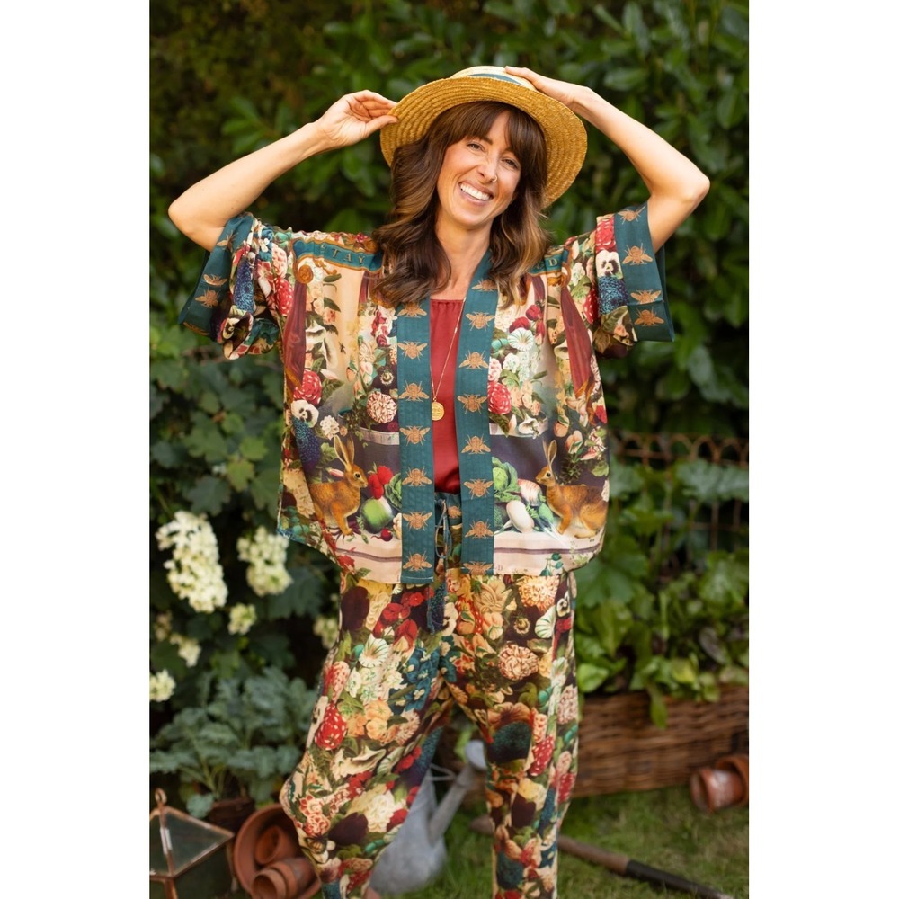 Market of Stars Stay Gold Kimono Cardigan One Size Bees Scrolls Rabbits Boho B6 - Picture 3 of 13